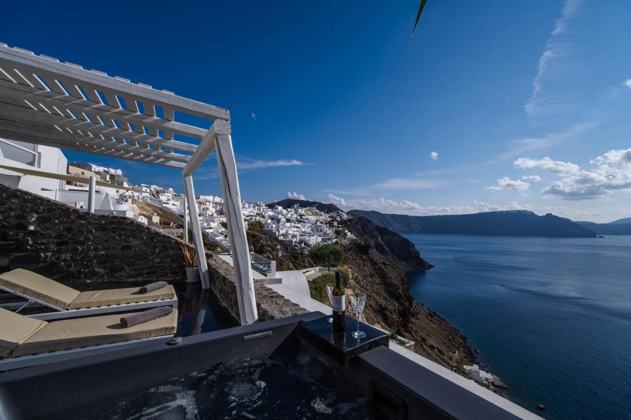 Solstice Luxury Suites Oía Eksteriør billede