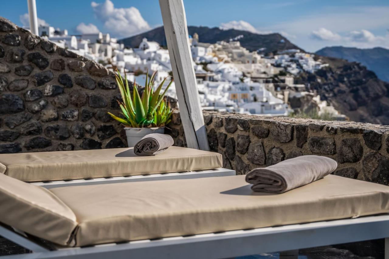 Solstice Luxury Suites Oía Eksteriør billede