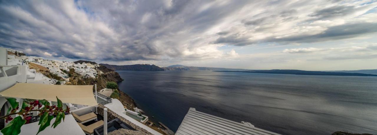 Solstice Luxury Suites Oía Eksteriør billede