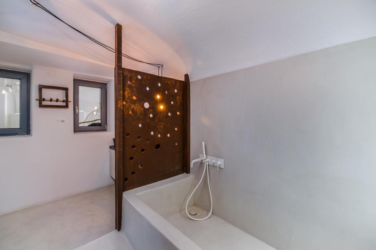 Solstice Luxury Suites Oía Eksteriør billede