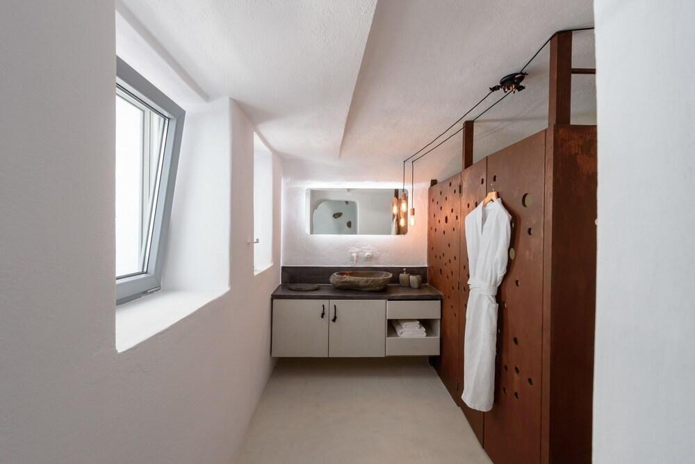 Solstice Luxury Suites Oía Eksteriør billede